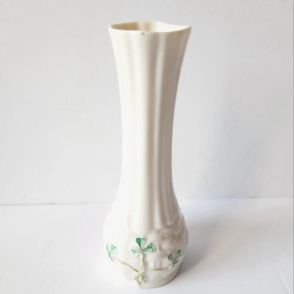 Belleek 2000 Millennium Limited Edition Bud Vase